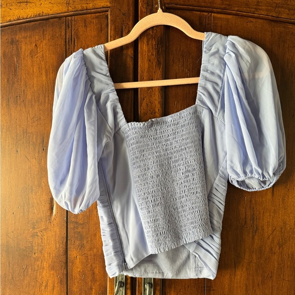 Abercrombie & Fitch NWT | Purple Puff Sleeve Crop Top | M - Picture 3 of 4